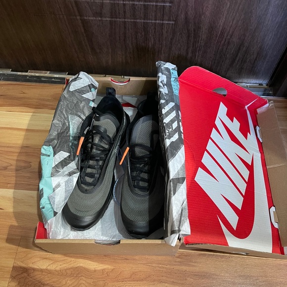 Nike Off-White 97 OG - Picture 10 of 11